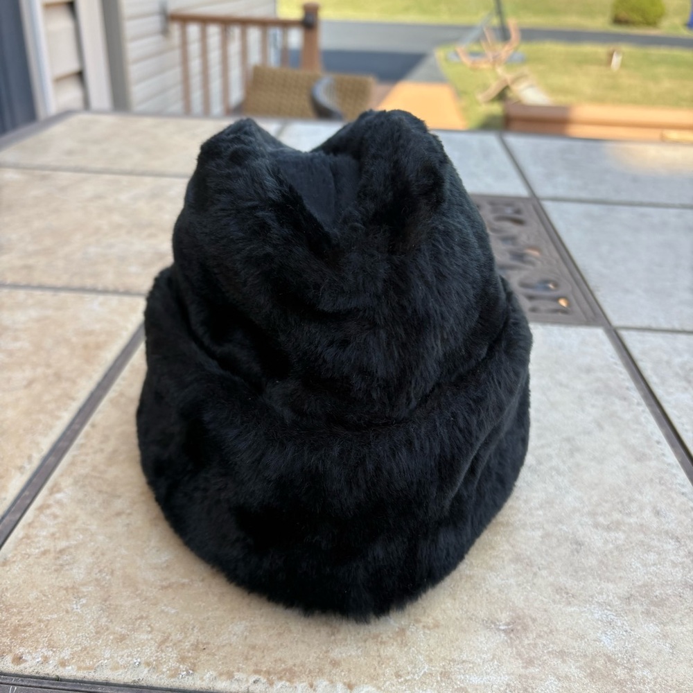 Men’s Grandpa Black Faux Fur Hat